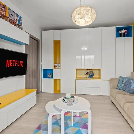 Poli Apartment *