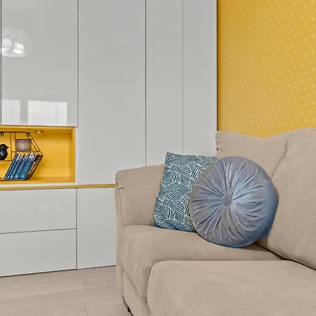 Poli Apartment * Bucharest