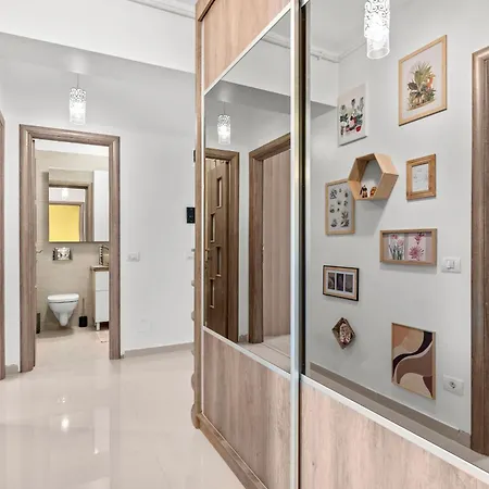 Apartment Poli Apartment Bucharest